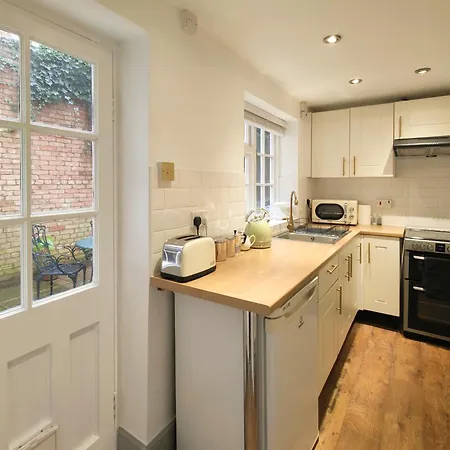 Appartement Base78, Your Place In Bristoi, Close To Station, Harbourside &