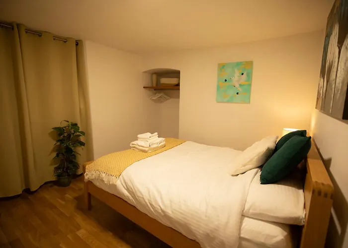 Base78, Your Place In Bristoi, Close To Station, Harbourside & Bristol